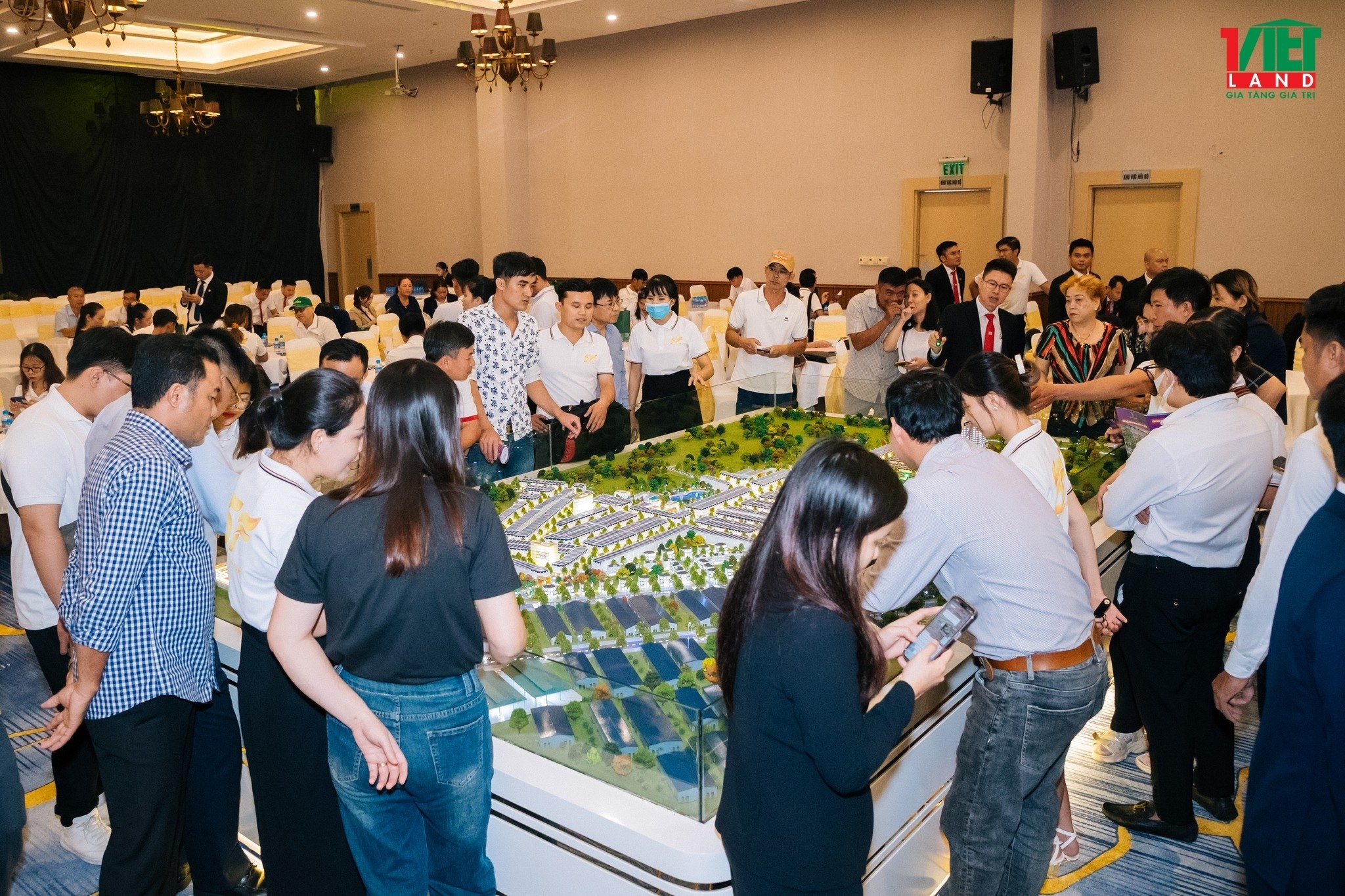 khách hàng tham khảo dự án Estella City